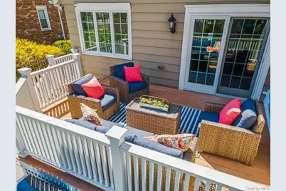 964 Highland Avenue, Pelham, NY 10803 - Photo 35