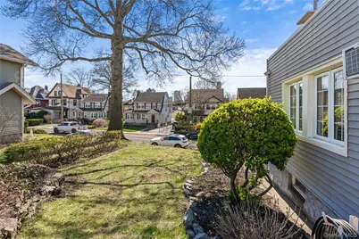 35 Lispenard Avenue, New Rochelle, NY 10801 - Photo 35