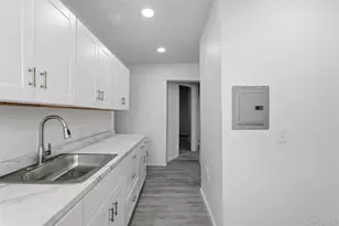 11 Aka 13 Lincoln Terrace, Yonkers, NY 10701 - Photo 7