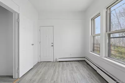 11 Aka 13 Lincoln Terrace, Yonkers, NY 10701 - Photo 11