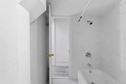 11 Aka 13 Lincoln Terrace, Yonkers, NY 10701 - Photo 13