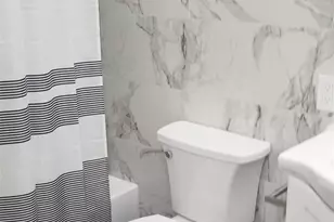 740 E Broadway, Long Beach, NY 11561 - Photo 19