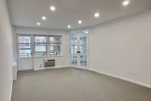 740 E Broadway, Long Beach, NY 11561 - Photo 5