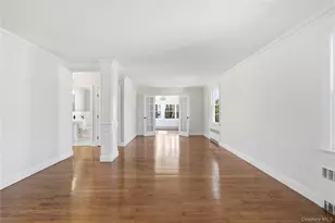 46 S Ireland Pl, Amityville, NY 11701 - Photo 27