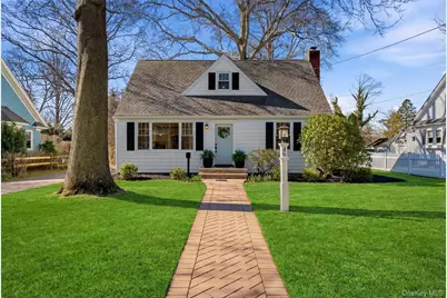 46 S Ireland Place, Amityville, NY 11701 - Photo 1