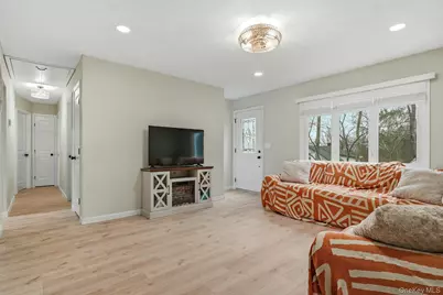 5 Orient Road, Sound Beach, NY 11789 - Photo 9