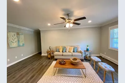 303 Robinson Avenue #303-1, Patchogue, NY 11772 - Photo 7