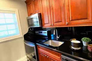 303 Robinson Ave, Patchogue, NY 11772 - Photo 3