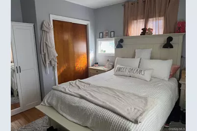 50 Wood Street, Lynbrook, NY 11563 - Photo 17