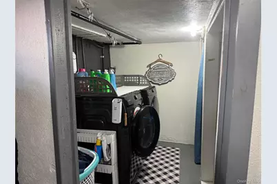 50 Wood Street, Lynbrook, NY 11563 - Photo 27