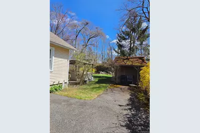 36 Julie Lane, Greenwood Lake, NY 10925 - Photo 9