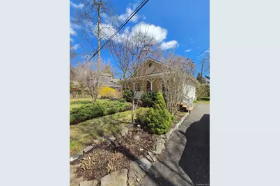 36 Julie Lane, Greenwood Lake, NY 10925 - Photo 7