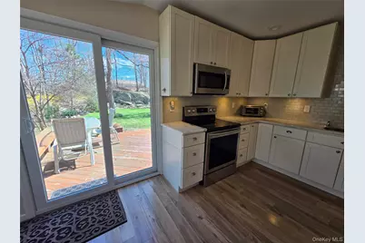 36 Julie Lane, Greenwood Lake, NY 10925 - Photo 13