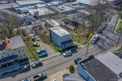 220 Woodland Avenue, Yonkers, NY 10703 - Photo 3