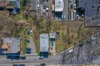 220 Woodland Avenue, Yonkers, NY 10703 - Photo 7