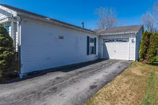 19 Biscayne Blvd, Poughkeepsie, NY 12603 - Photo 3