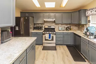 19 Biscayne Blvd, Poughkeepsie, NY 12603 - Photo 13