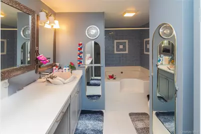 19 Biscayne Blvd, Poughkeepsie, NY 12603 - Photo 33