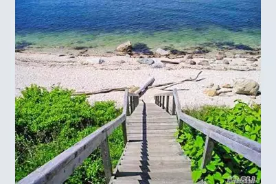 275 Sound Road, Greenport, NY 11944 - Photo 5