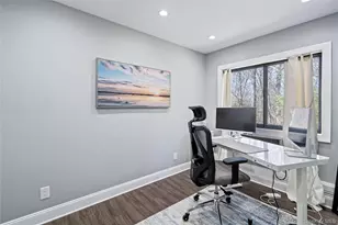 24 Richmond Blvd, Ronkonkoma, NY 11779 - Photo 21