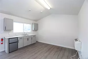 669 Broadway 9W, Ulster Park, NY 12487 - Photo 3