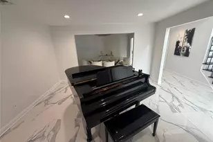 1903 Bergen St, Bellmore, NY 11710 - Photo 5