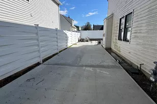 1903 Bergen St, Bellmore, NY 11710 - Photo 3