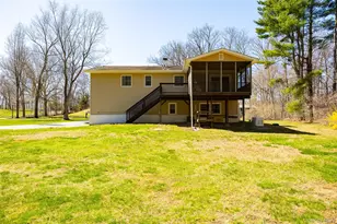 41 Julie Dr, Hopewell Junction, NY 12533 - Photo 25