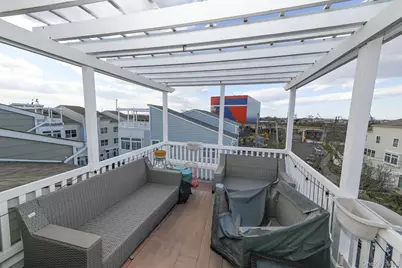 7704 Aquatic Drive, Arverne, NY 11692 - Photo 23