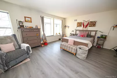 7704 Aquatic Drive, Arverne, NY 11692 - Photo 11