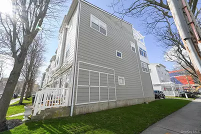 7704 Aquatic Drive, Arverne, NY 11692 - Photo 29