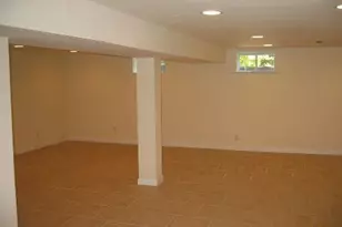 13-31 209th St, Bayside, NY 11360 - Photo 5