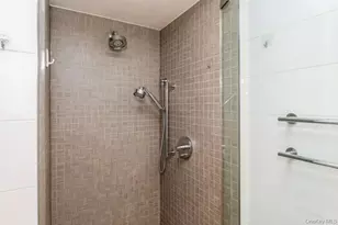 39-16 Prince St, Flushing, NY 11354 - Photo 15