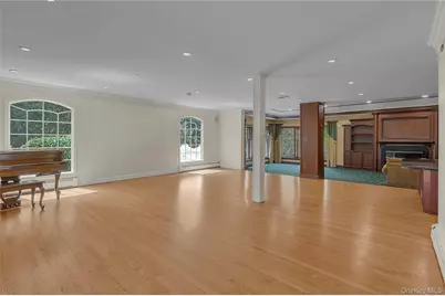 9 Concord Drive, Northport, NY 11768 - Photo 5