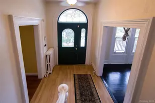 128 Lakeview Ave, Valhalla, NY 10595 - Photo 5