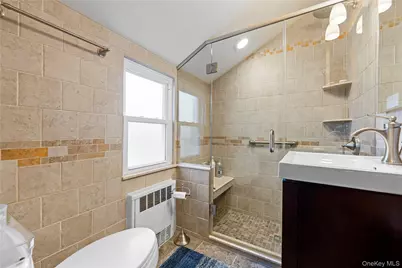 170 Woodbine Avenue, Merrick, NY 11566 - Photo 17