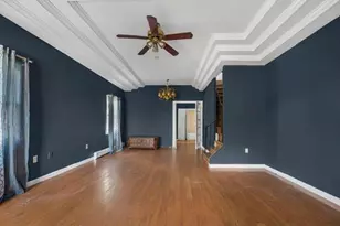 91 Elzey Ave, Elmont, NY 11003 - Photo 7