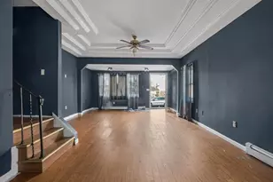 91 Elzey Ave, Elmont, NY 11003 - Photo 15