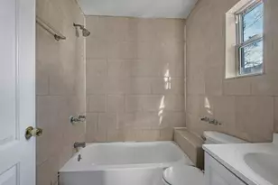 91 Elzey Ave, Elmont, NY 11003 - Photo 19