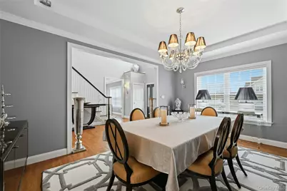 14 Southview Circle, Lake Grove, NY 11755 - Photo 13