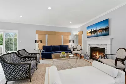 14 Southview Circle, Lake Grove, NY 11755 - Photo 7