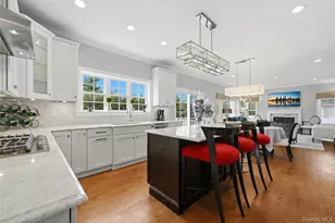 14 Southview Cir, Lake Grove, NY 11755 - Photo 11