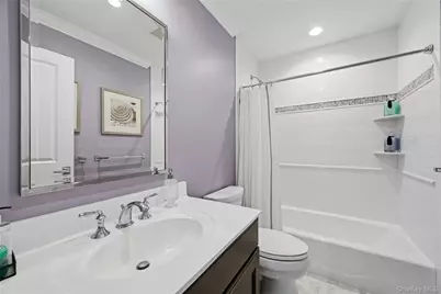 14 Southview Circle, Lake Grove, NY 11755 - Photo 25