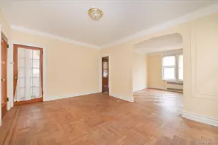 88-59 82nd Ave, Glendale, NY 11385 - Photo 7