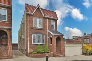 88-59 82nd Ave, Glendale, NY 11385 - Photo 3