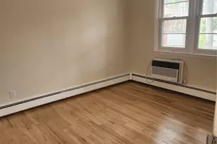 2710 S, Poughkeepsie, NY 12601 - Photo 9