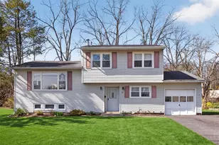 15 Cypress Ln, Orangeburg, NY 10962 - Photo 3