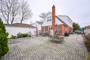 145-39 18th Ave, Whitestone, NY 11357 - Photo 21