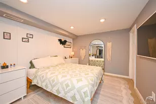 145-39 18th Ave, Whitestone, NY 11357 - Photo 19