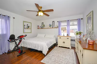 145-39 18th Avenue, Whitestone, NY 11357 - Photo 15